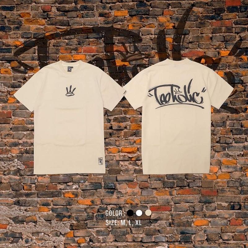 Áo Thun Unisex Signature TeeHolic Màu Tan