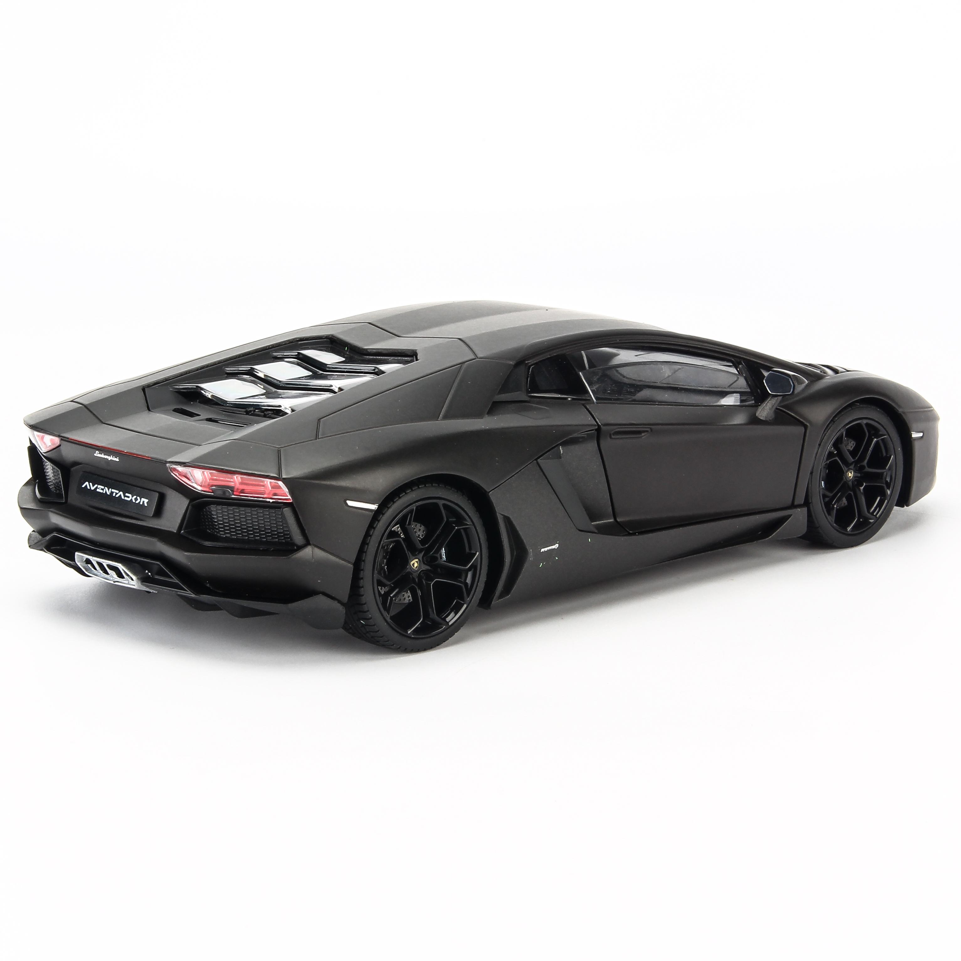 Mô hình xe Lamborghini Aventador LP700-4 1:24 Welly- 24033