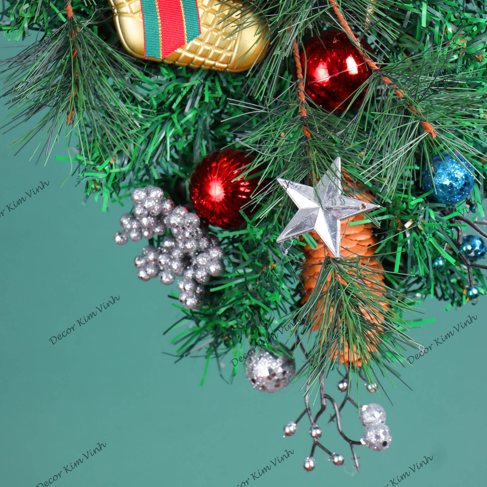 Dây Treo Chùm Thông CT08 Chùm Thông Merry Nơ Sọc Đỏ Trang Trí Noel Kèm đèn