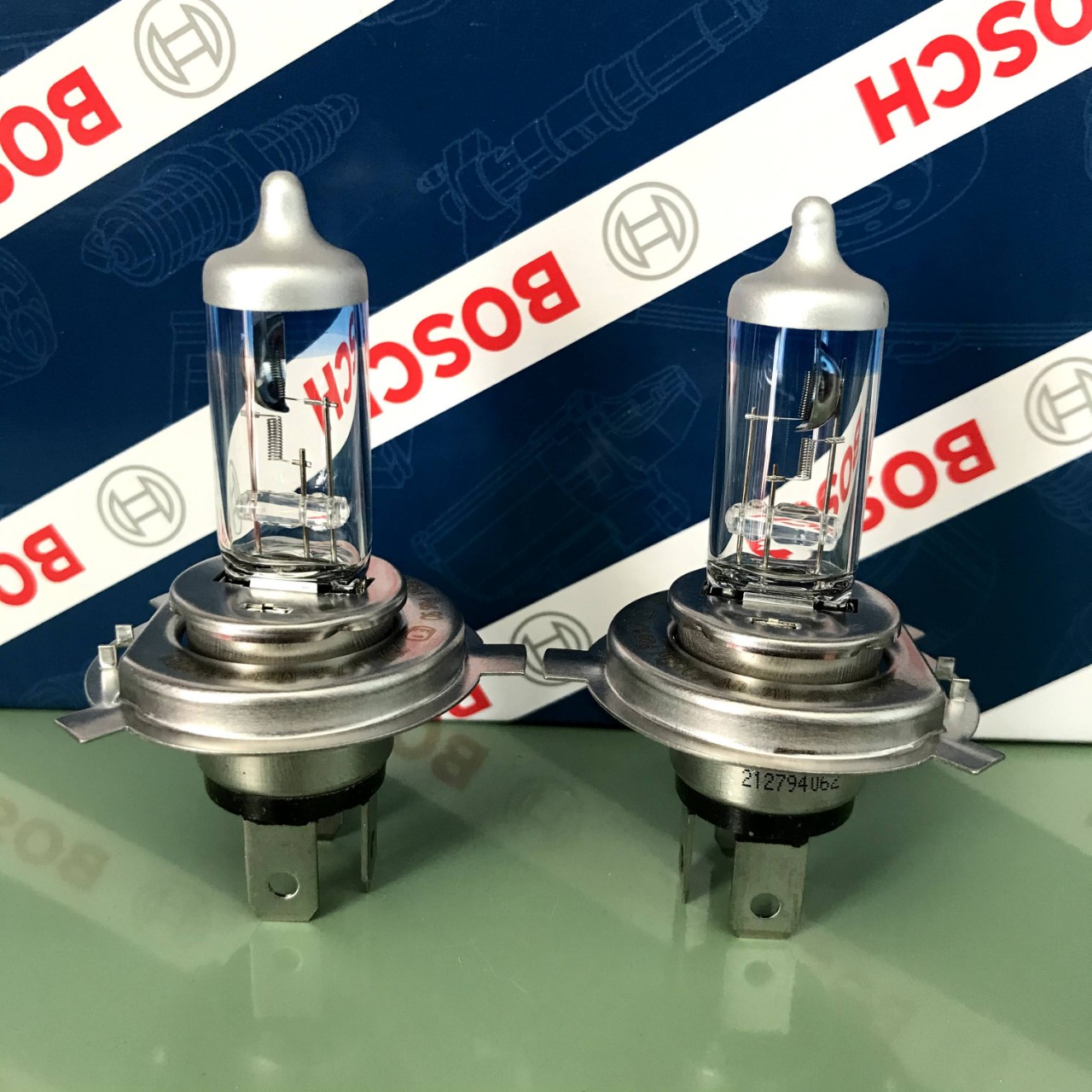 Bóng Đèn Tăng Sáng Bosch H4 12V 60/55W Plus +90% (Hộp 2 Bóng)