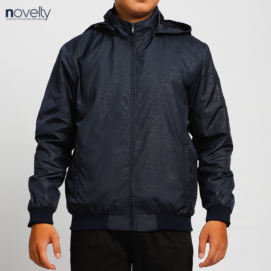 Áo jacket nam in chìm nón rời Novelty xanh đen 2203252