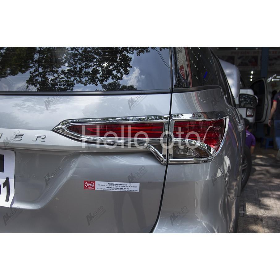 Ốp viền đèn pha hậu dành cho xe Toyota Fortuner 2017 2018 2019 2020 Mạ Crom sáng bóng