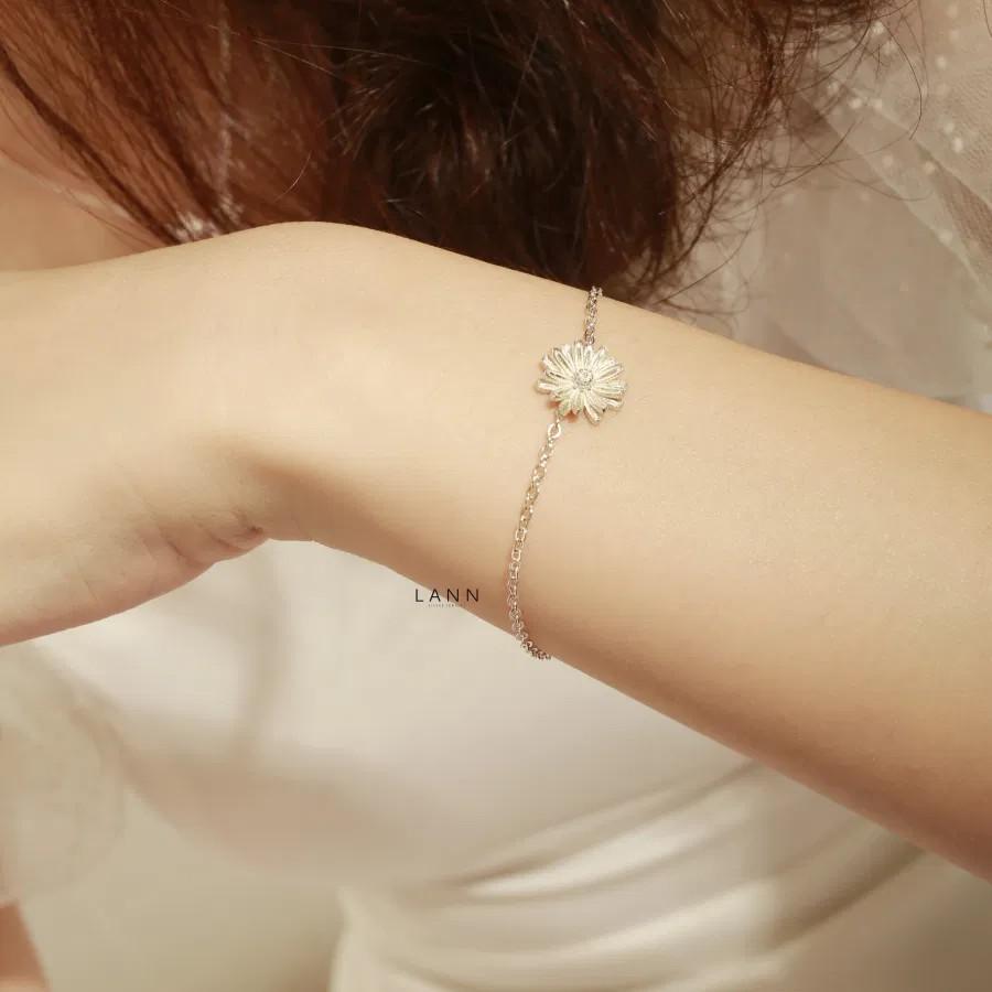 Lắc tay hoa cúc S925 LANN