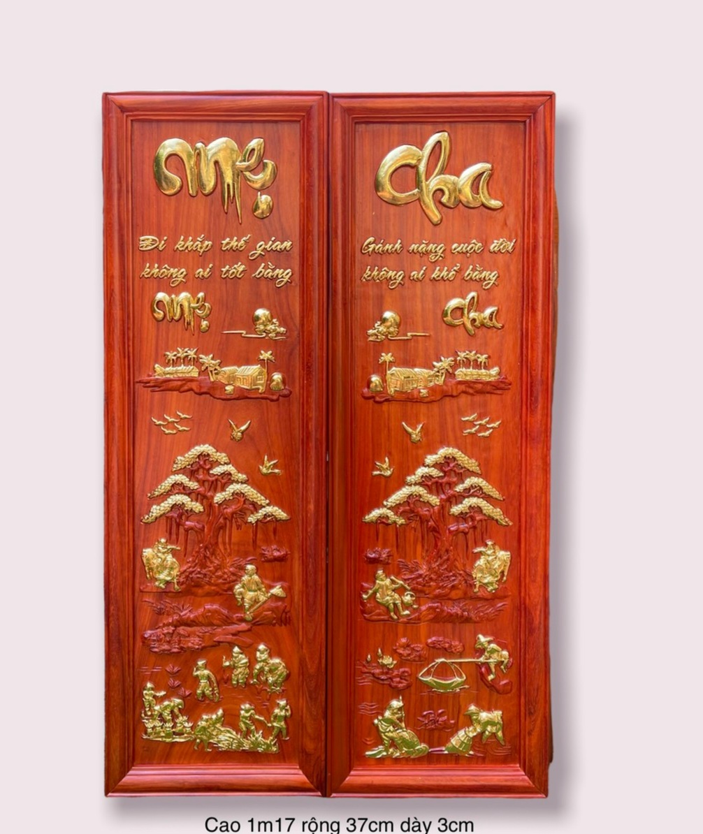 Cặp tranh câu đối khắc cha mẹ bằng gỗ hương đỏ kt 37×117×3cm