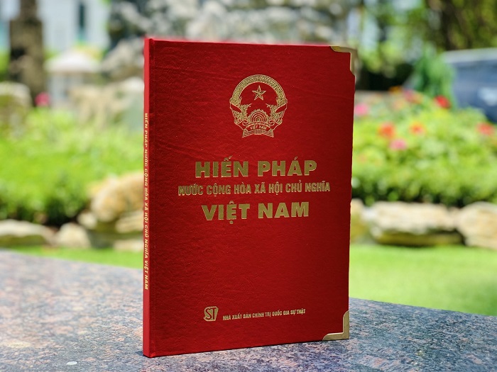 Hiến Pháp Nước Cộng Hòa Xã Hội Chủ Nghĩa Việt Nam - NXB Chính Trị Quốc Gia Sự Thật (Phiên Bản Đặc Biệt)