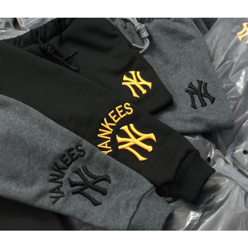 Quần nỉ jogger bé trai Yankees màu đen và xám (90-150