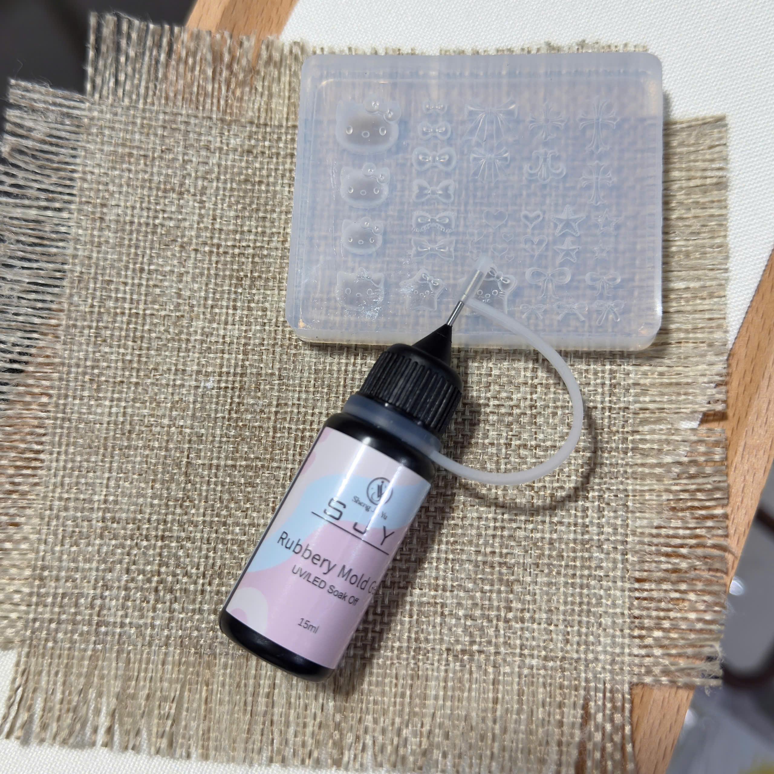 Gel Đổ Khuôn in 3D UV/LED Tạo Hình Charm SJY Rubbery Màu Trắng Trong Làm Nail Siêu Dẻo, Không Cần Top Lại, Chai 15ml Có Vòi Kim Tiện Lợi Kèm Nắp Đậy