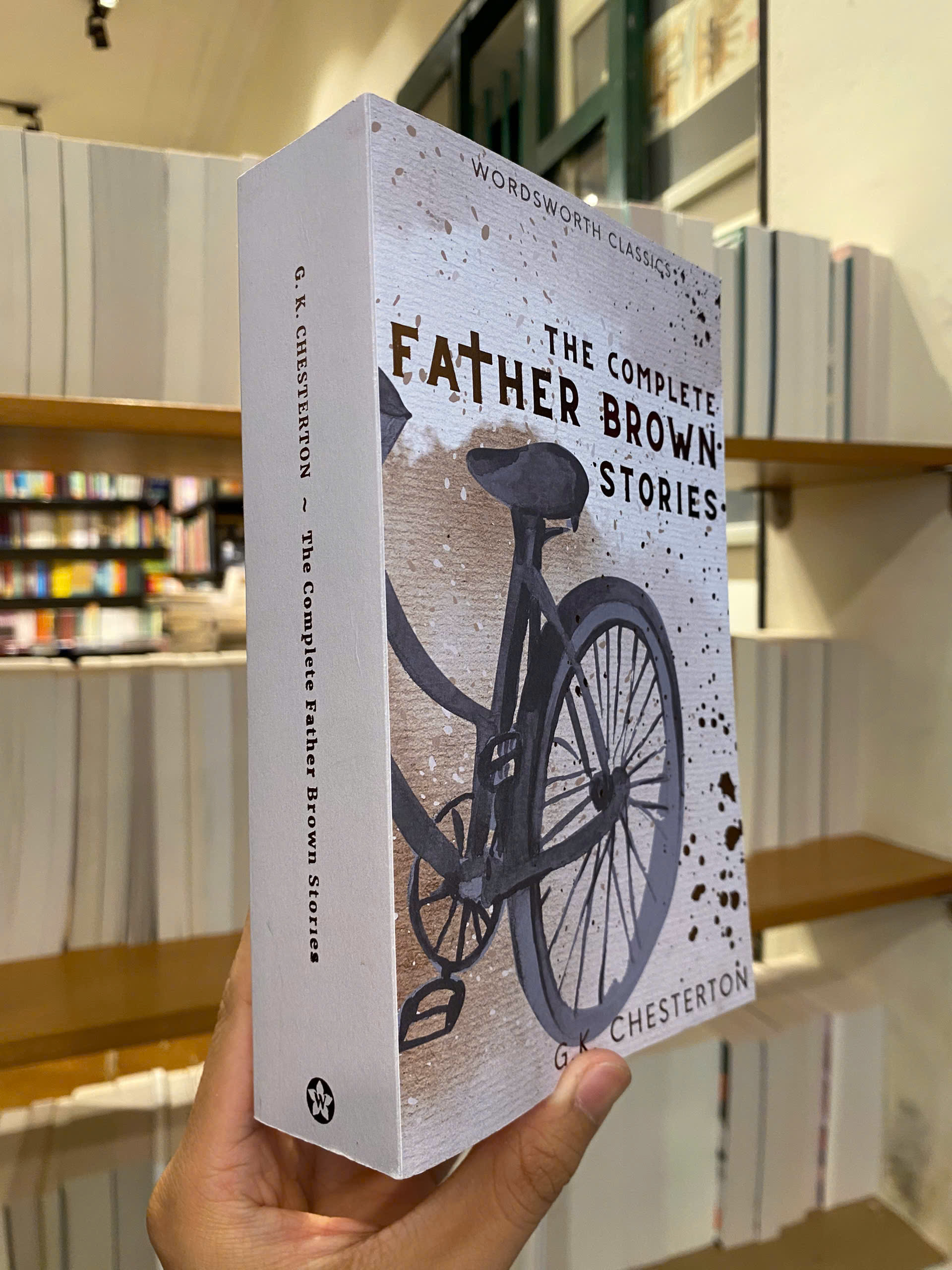 Sách - The Complete Father Brown Stories by G.K. Chesterton | Classic Literature / Ngoại văn