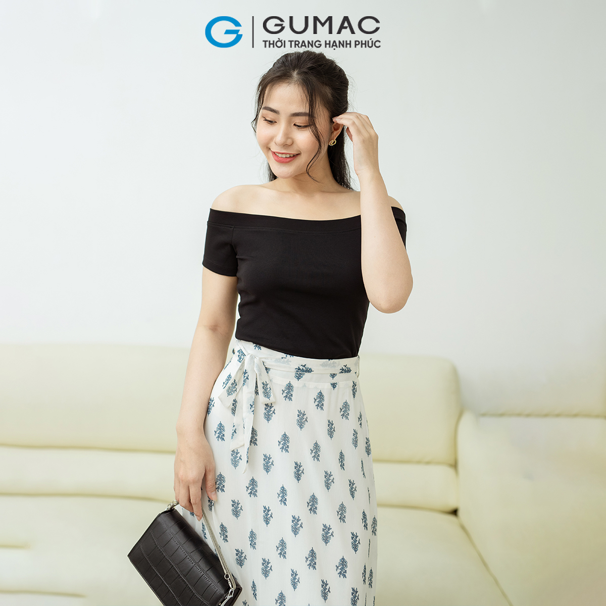Chân váy phối thắt lưng GUMAC VD08006