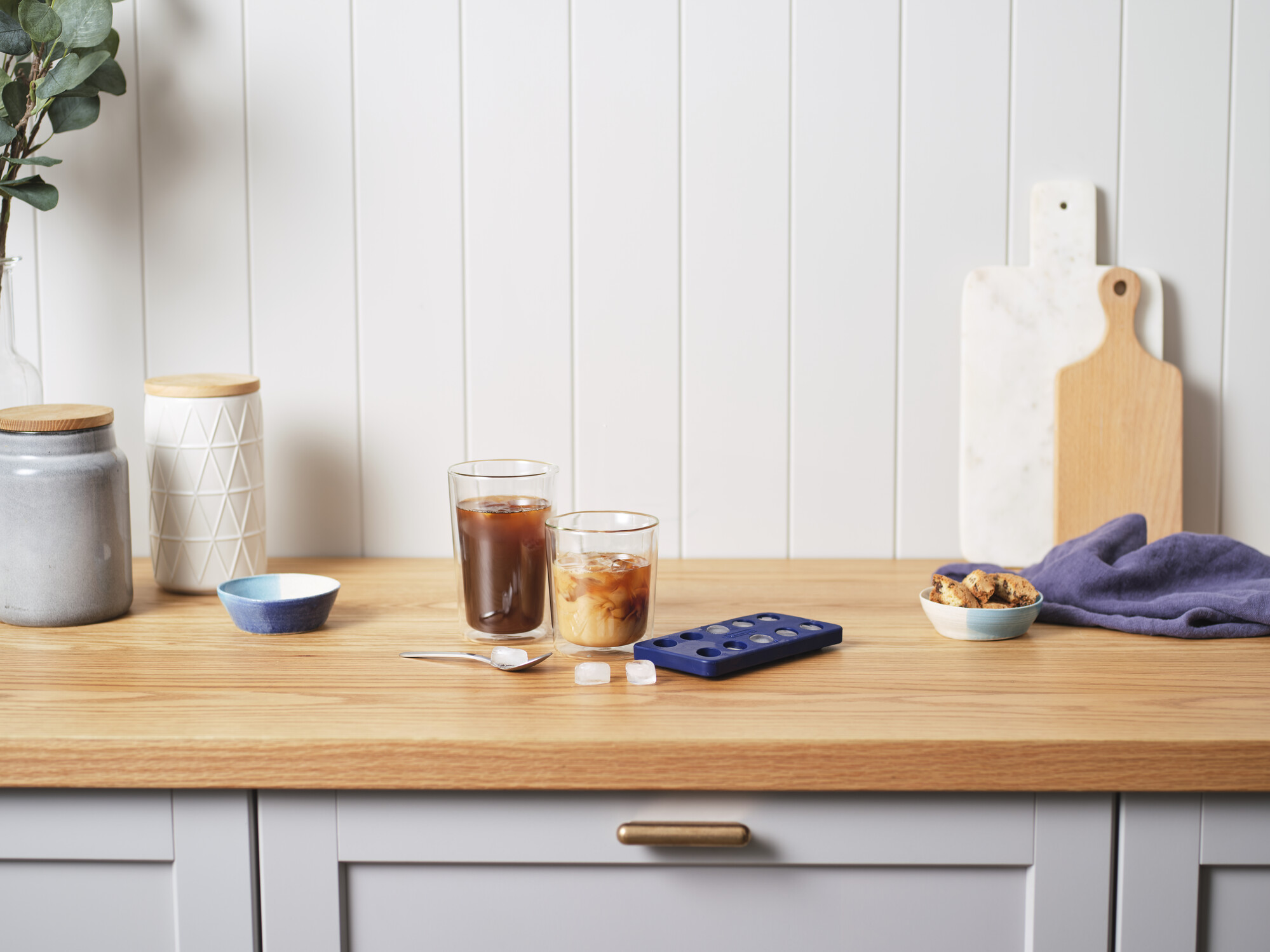 [Hàng chính hãng] Khay làm đá viên hình hạt cà phê DeLonghi