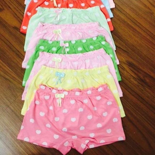 Quần lót trẻ em