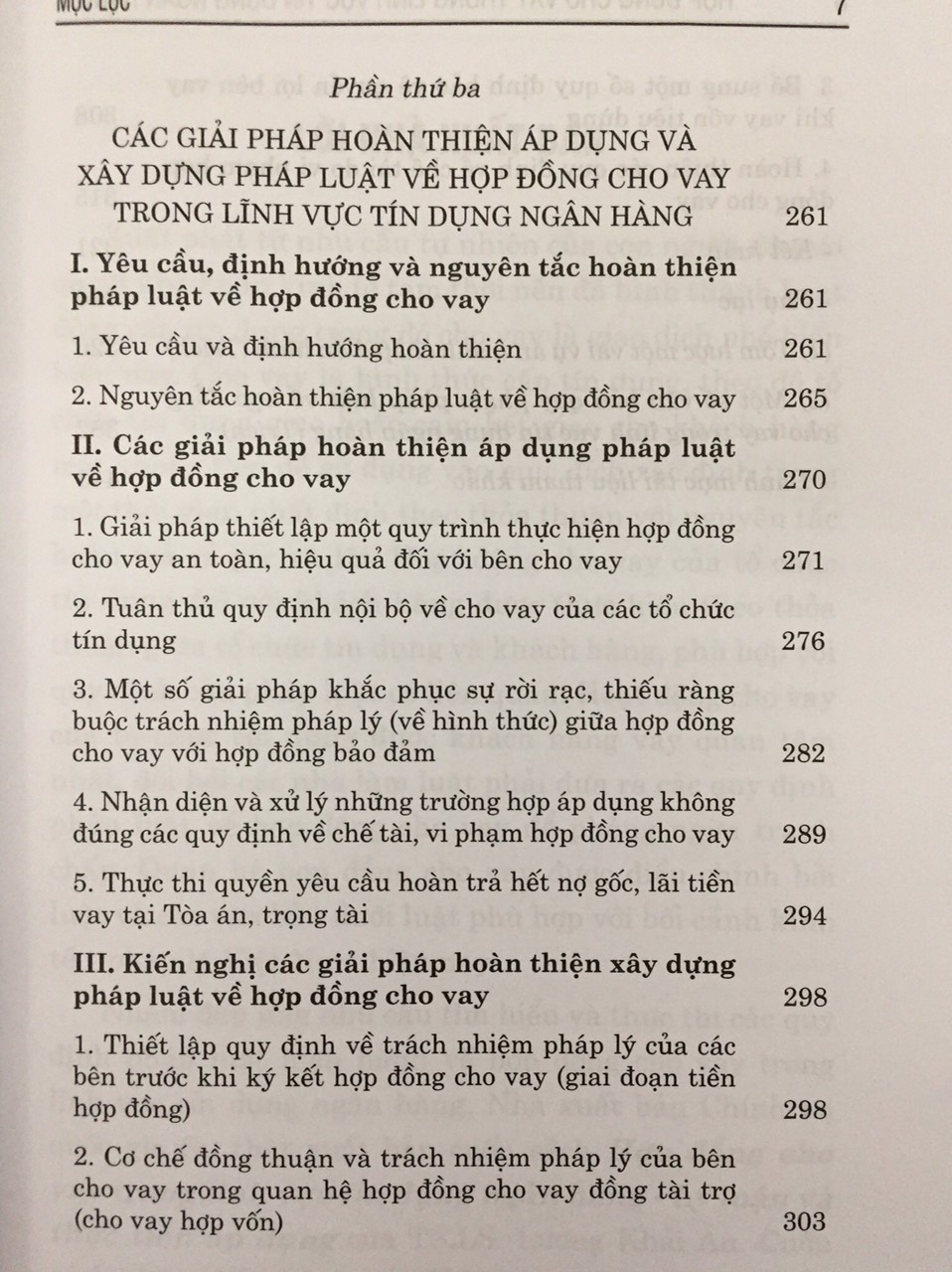 Hợp Đồng Cho Vay Trong Lĩnh Vực Tín Dụng Ngân Hàng – Lý Luận và Thực Tiễn Áp Dụng