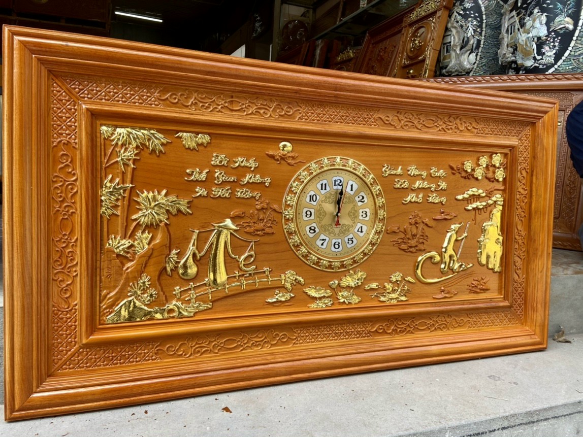 Tranh đồng hồ treo tường trạm khắc chữ cha mẹ bằng gỗ gõ đỏ kt 67×127×4cm
