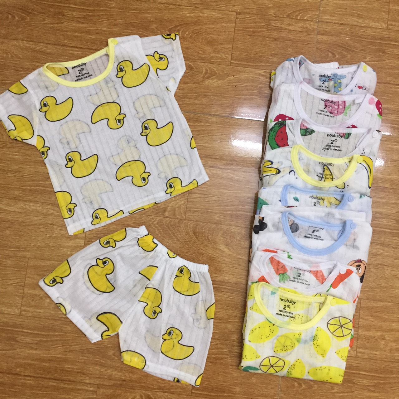 Combo 5 bộ Cotton Giấy đủ size cho bé từ 5-18kg có họa tiếtsiêu yêu cho cả bé trai và gái