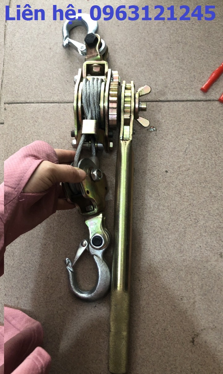 Tời lắc tay cáp 2 tấn