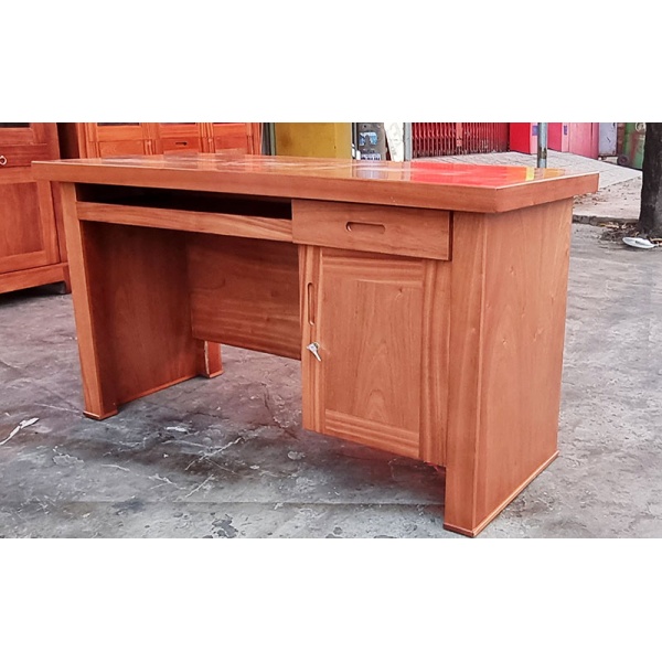 Bàn làm việc gỗ Xoan đào 1m2