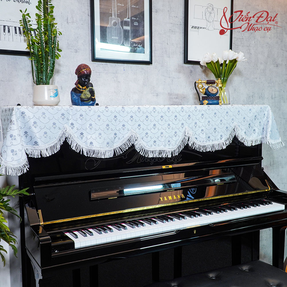 Khăn Phủ Đàn Piano Màu Trắng, Họa Tiết Hoa Ánh Bạc KU-023