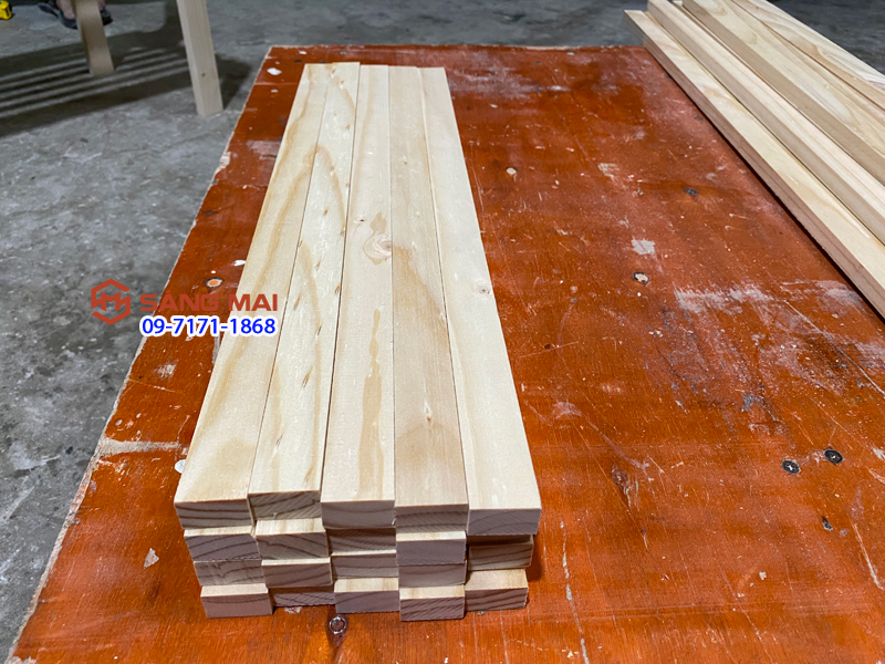 [MS106] Thanh gỗ thông 2,5cm x 1,5cm x dài 50cm + láng mịn 4 mặt