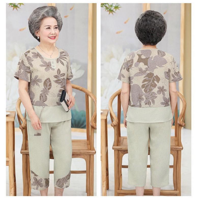 Bộ quần áo cao cấp cho người già