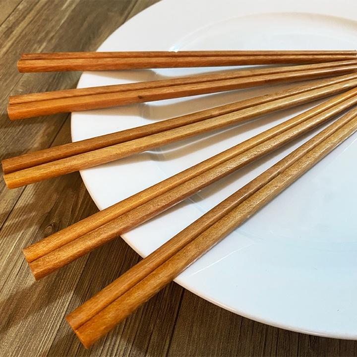 Đũa gỗ căm xe đũa ăn cơm gỗ căm xe tự nhiên không tẩm chất độc hại sáng bóng bền đẹp an toàn không trơn trượt