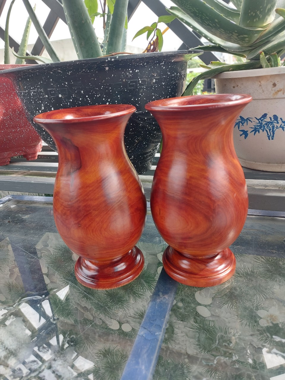 Lọ hoa gỗ hương cao 22cm