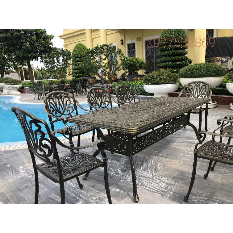 Bàn ghế sân vườn nhôm đúc