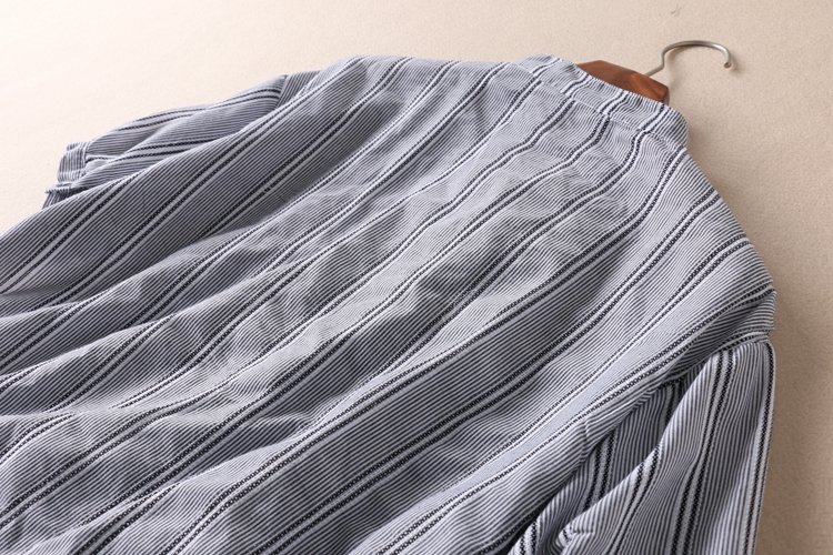 Áo nữ Haint Boutique thiết kế kẻ sọc cổ thắt nơ SM66