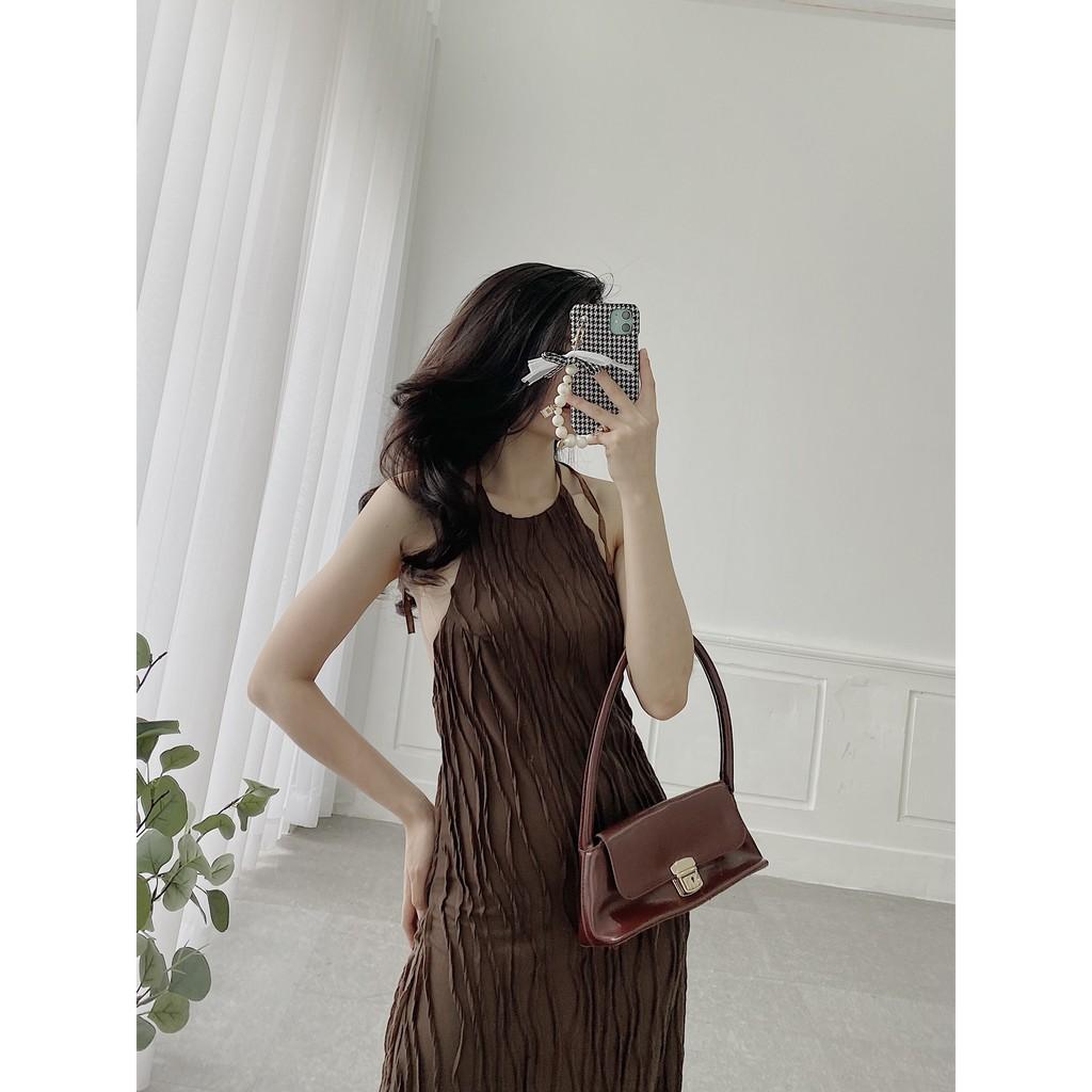 Đầm nâu cỗ yêm hở lưng gợi cảm wabisabi