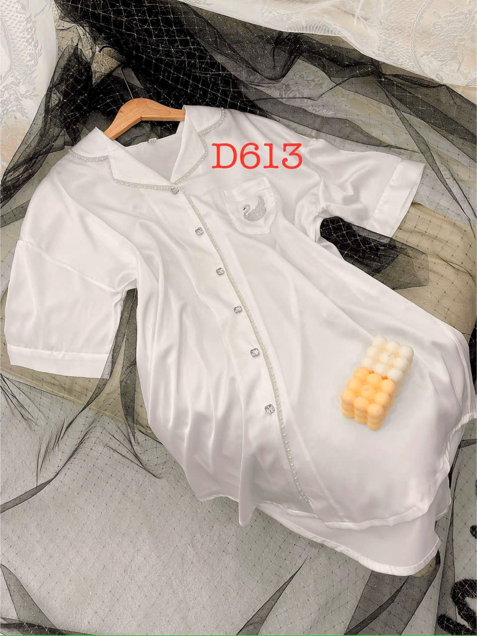 Đầm Ngủ Sơ Mi D613 Lụa Quảng Châu Đính Đá Cao Cấp