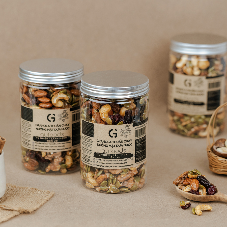 Granola thuần chay nướng mật dừa nước GUfoods - Dinh dưỡng, Tiện lợi, Thơm ngon, Giàu lợi ích sức khỏe