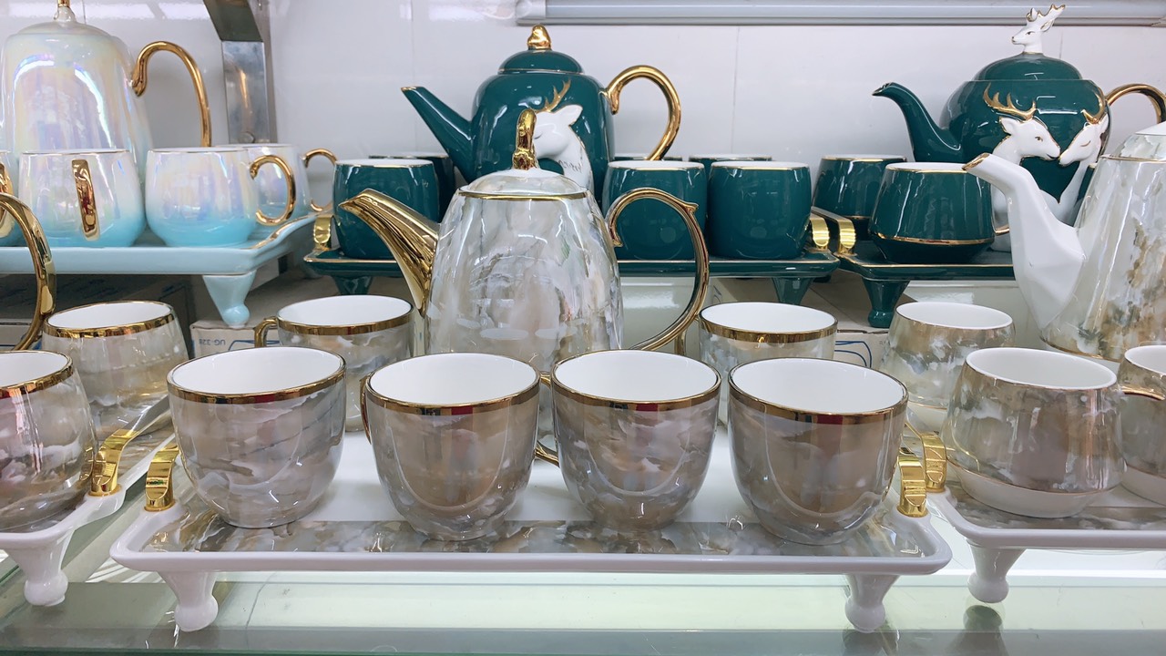 BỘ ẤM CHÉN KÈM KHAY SỨ CAO CẤP VÂN ĐÁ SANG TRỌNG PHONG CÁCH CHÂU ÂU PHA TRÀ CÀ PHÊ - VD194