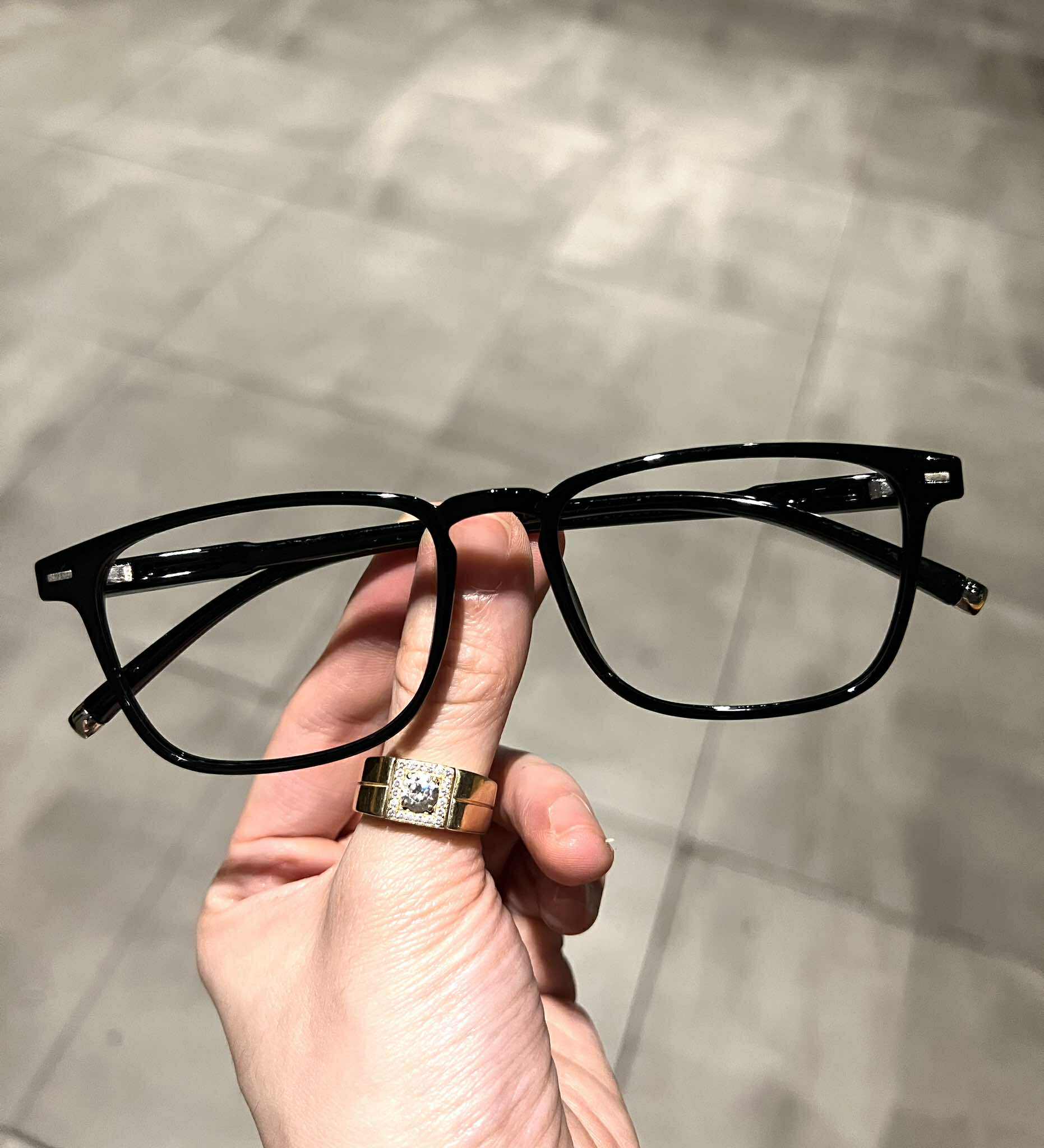 Kính gọng dẻo unisex dáng chữ nhật basic dễ đeo cho nam nữ