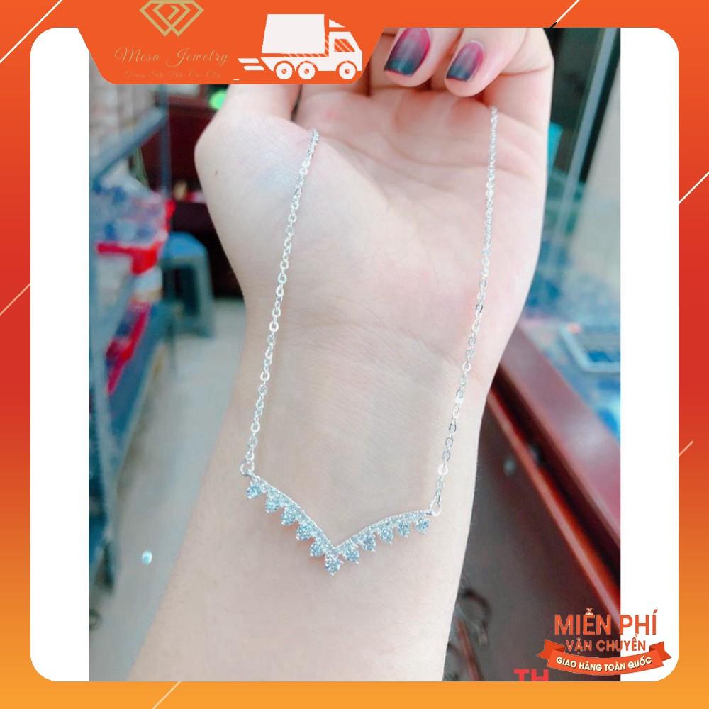 DÂY CHUYỀN MẶT V GẮN ĐÁ HÍT HÓT