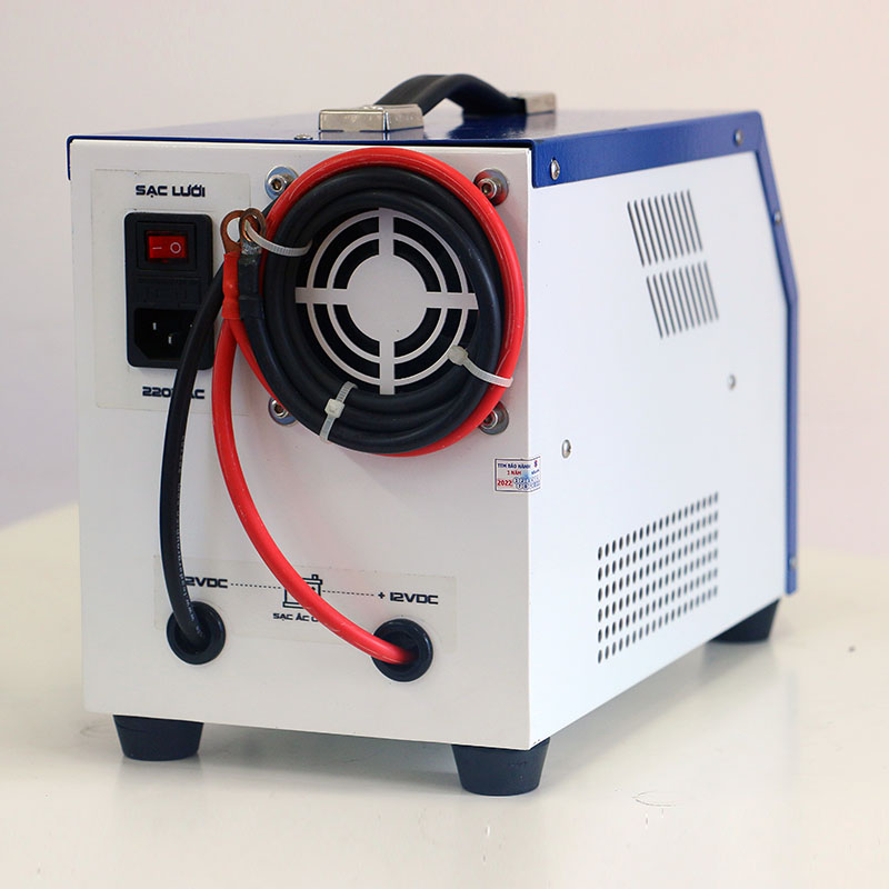 Bộ Đổi Nguồn / Kích Điện Sine 600VA có sạc lưới, màu xanh dương SolarV
