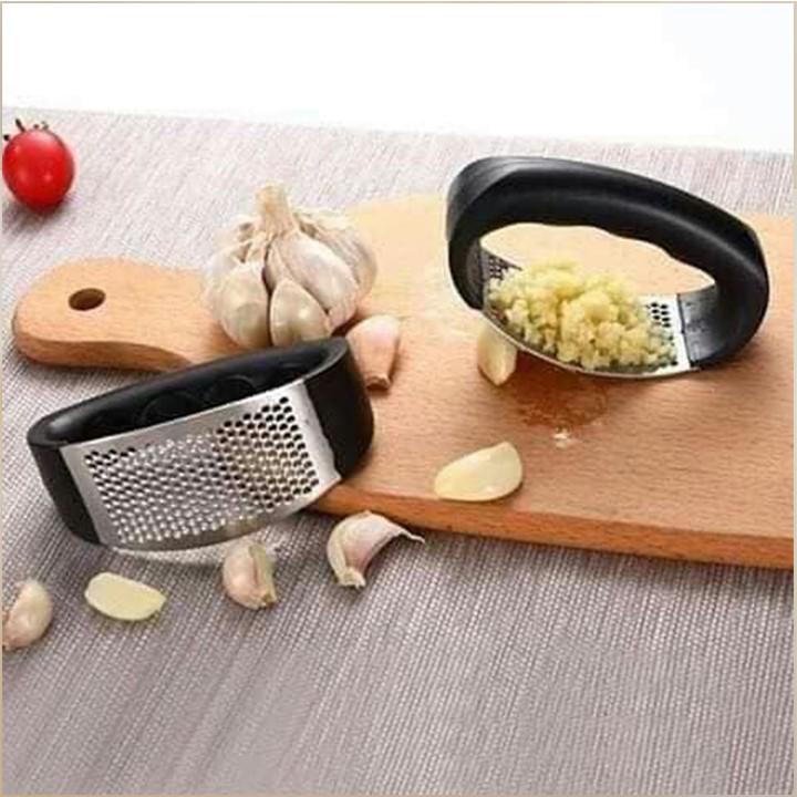 Dụng Cụ Dập Tỏi Cán Đen Cán Đen Tiện Lợi Cho Bếp Lửa Hiện Đại