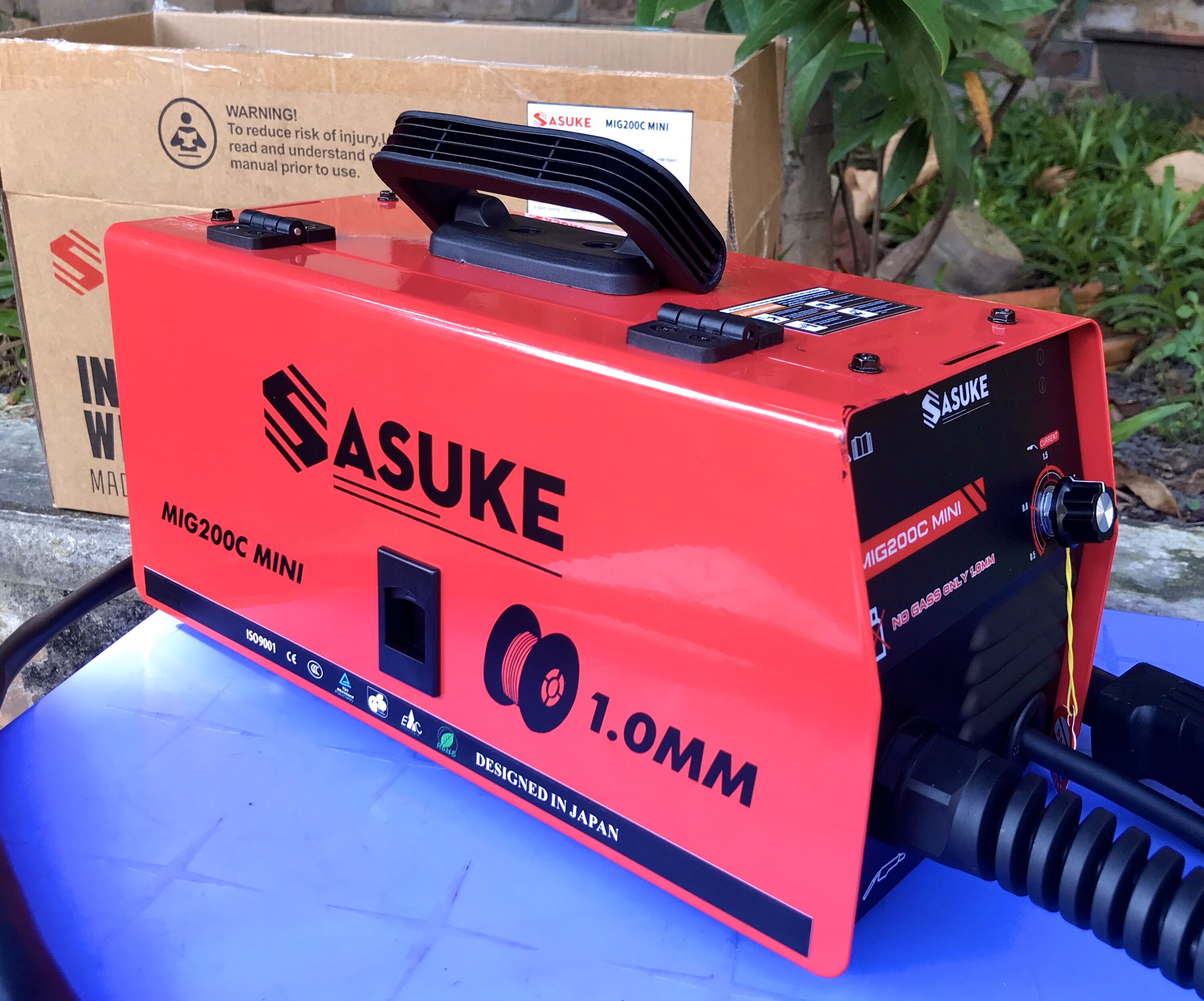 Máy hàn chuyên MIG không dùng khí Sasuke Mig-200C Mini- Hàng chính hãng