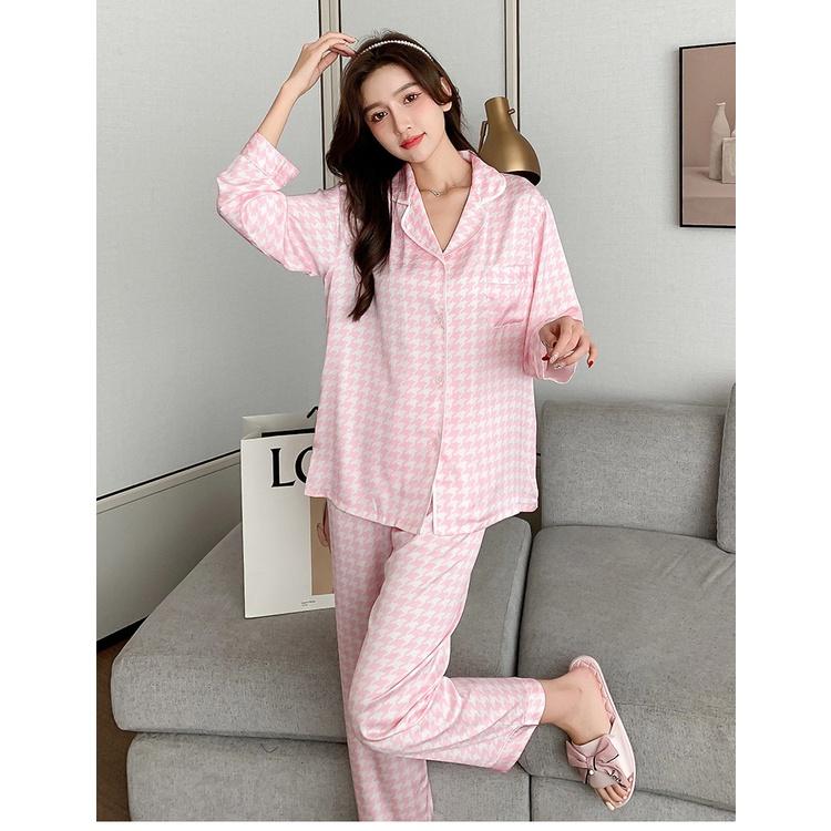 Đồ Bộ Nữ - Bộ Lụa Dài Tay Cao Cấp Mặc Nhà Màu Hồng và Đen Caro Hoạ Tiết Xuân Hoà DDLP22