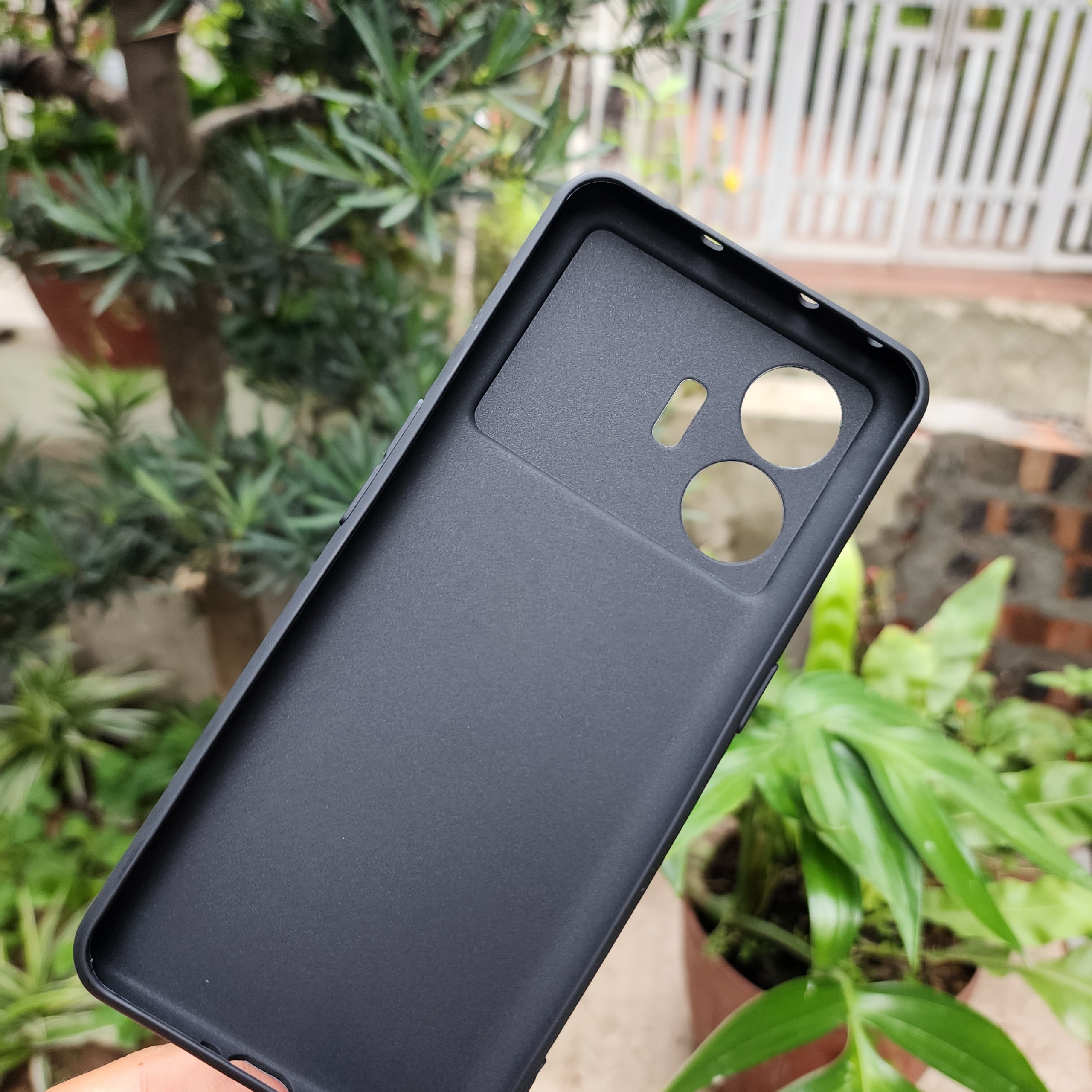 Ốp Lưng Dẻo cho Relame GT Neo 5 SE 5G - Chống Bẩn TPU Đen Nhám Mịn, Chống Bám Vân Tay, Có Gờ Bảo Vệ Camera.