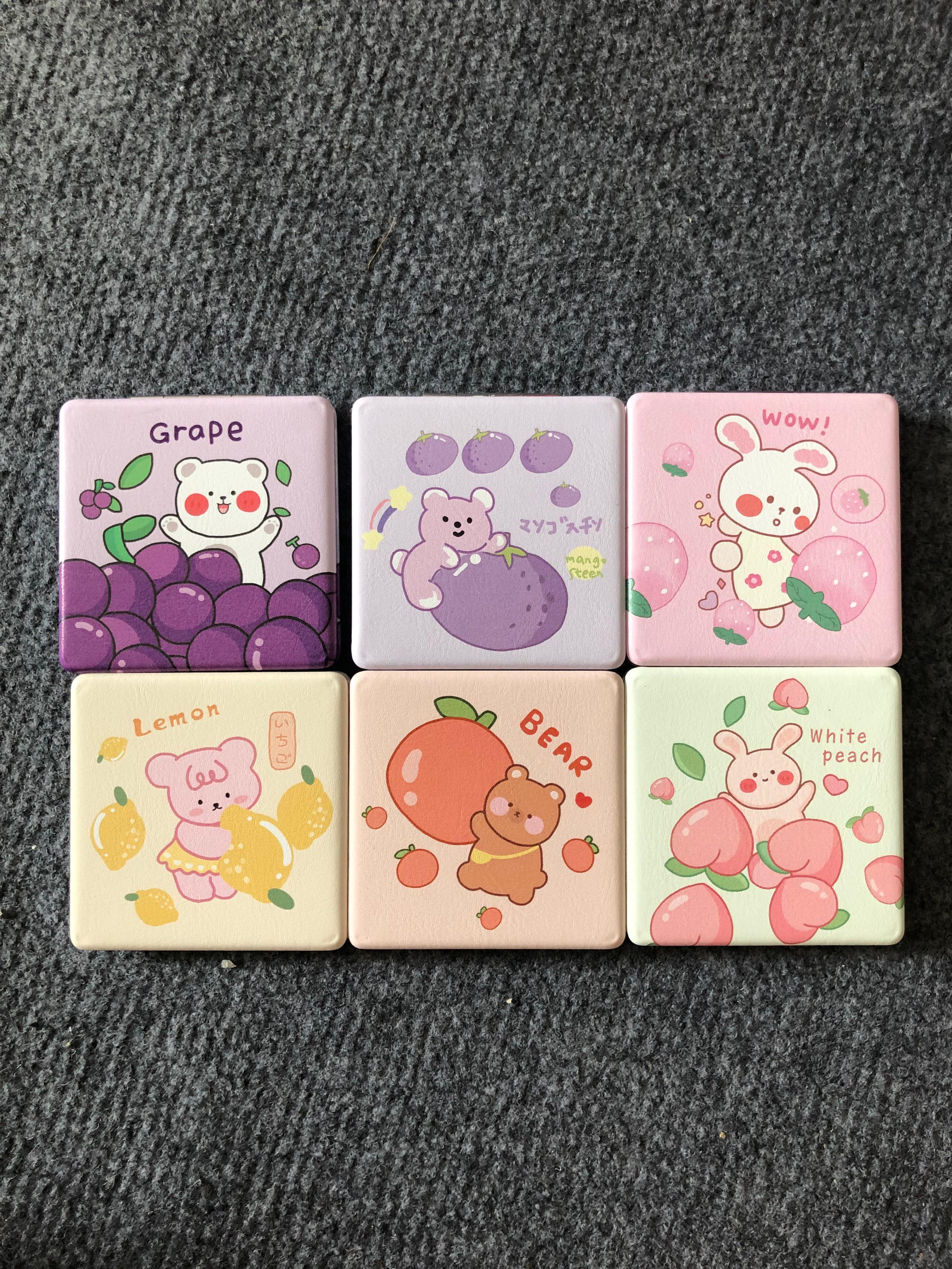 Gương trang điểm mini hai mặt vuông dễ thương  - giao hình và màu ngẫu nhiên