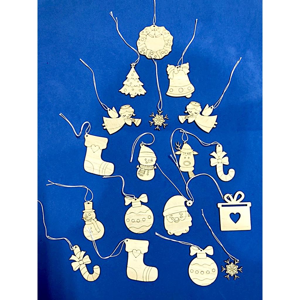 Bộ 18 Miếng gỗ 7 cm Tô Mầu Noel + Mầu Và Cọ