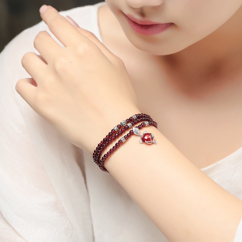 VÒNG TAY HỒ LY NHIỀU LỚP ĐÁ THẠCH LỰU ĐỎ TÌNH DUYÊN MAY MẮN