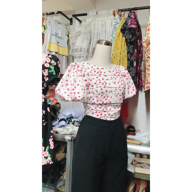 Áo croptop lụa hoa tay lồng đèn 2 lớp hàng thiết kế