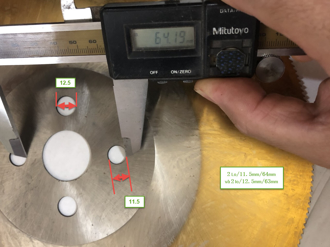 Lưỡi Cắt Hợp Kim Nhật 350mm