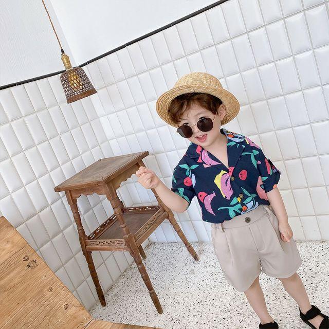 Bộ công tử hoa lá Hawai cho bé trai đi biển phong cách Hàn Quốc cực xinh