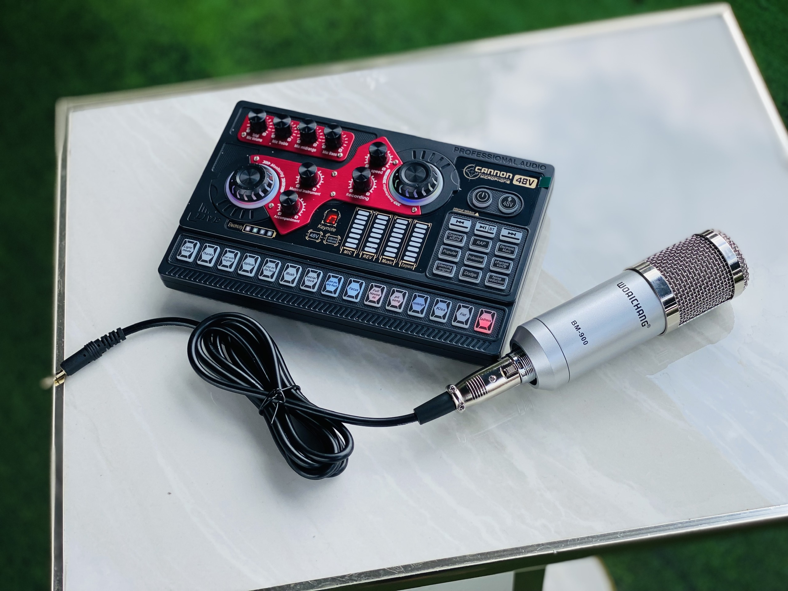 Combo Sound Card X5 Autotune Và Micro Thu Âm BM900 là bộ thu, Livestream Chuyên nghiệp Giá Rẻ Dễ Dùng hàng nhập khẩu