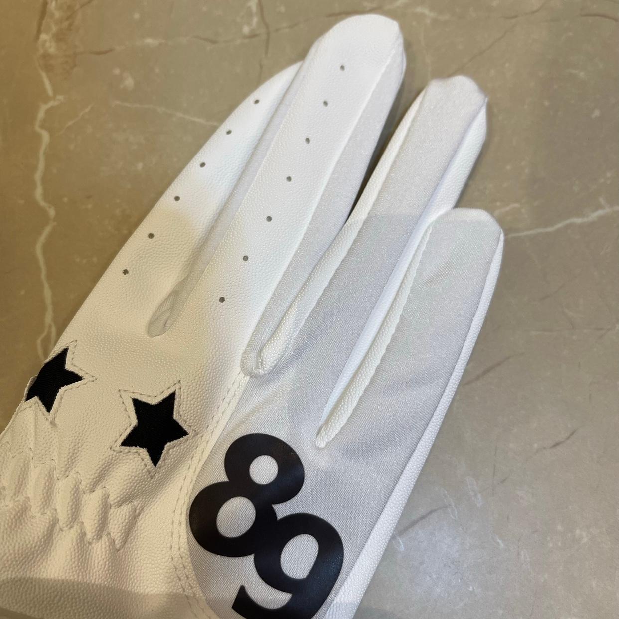 Phiên bản mới của Hàn Quốc Găng tay Găng tay Golf Ladies Tay găng tay không chống trượt Color: white a pair Size: 21