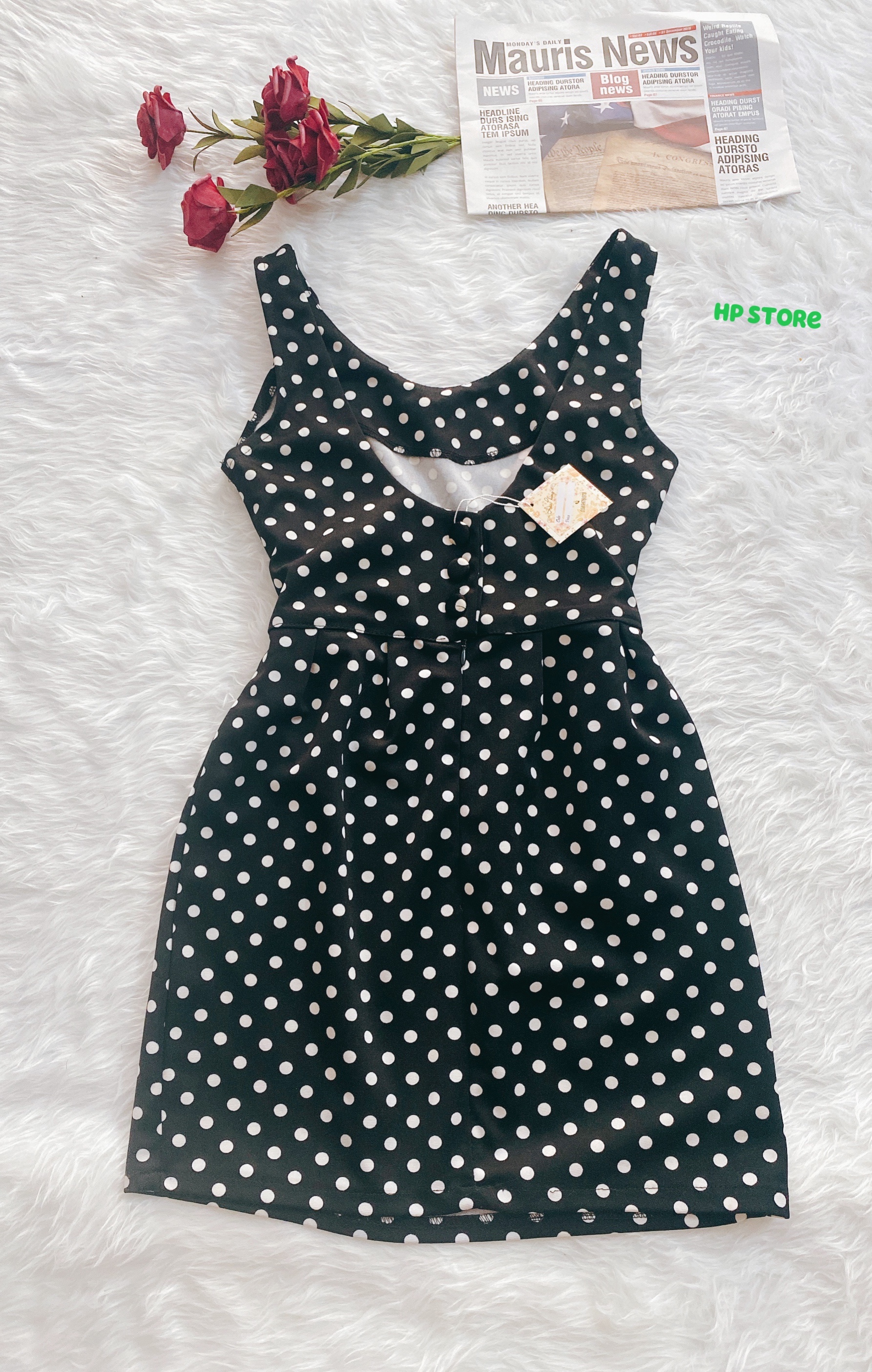 Đầm Nữ Váy Đen Chấm Bi Trắng, Ôm Body, Đính Nút Lưng Tôn Dáng