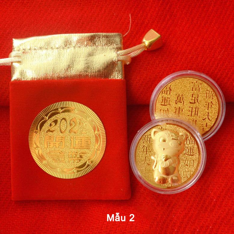 ĐỒNG XU HỔ VÀNG KÈM TÚI GẤM ĐỎ MAY MẮN CÁT TƯỜNG - MẪU XU 2
