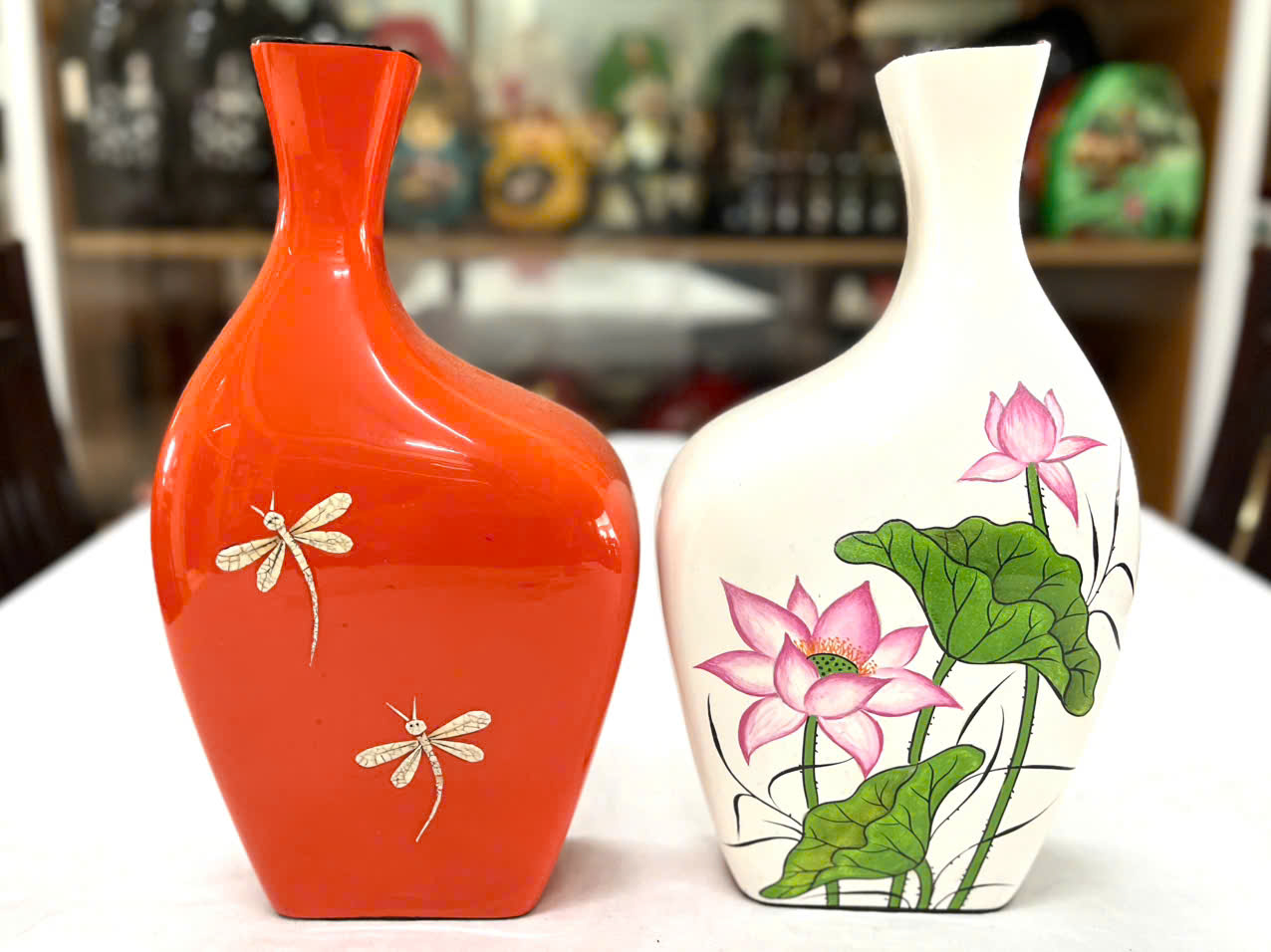 Bình hoa sơn mài Thanh Bình Lê- Bình cong size 30x17x10 cm /  Nghệ Thuật- Sang Trọng- Độc Đáo