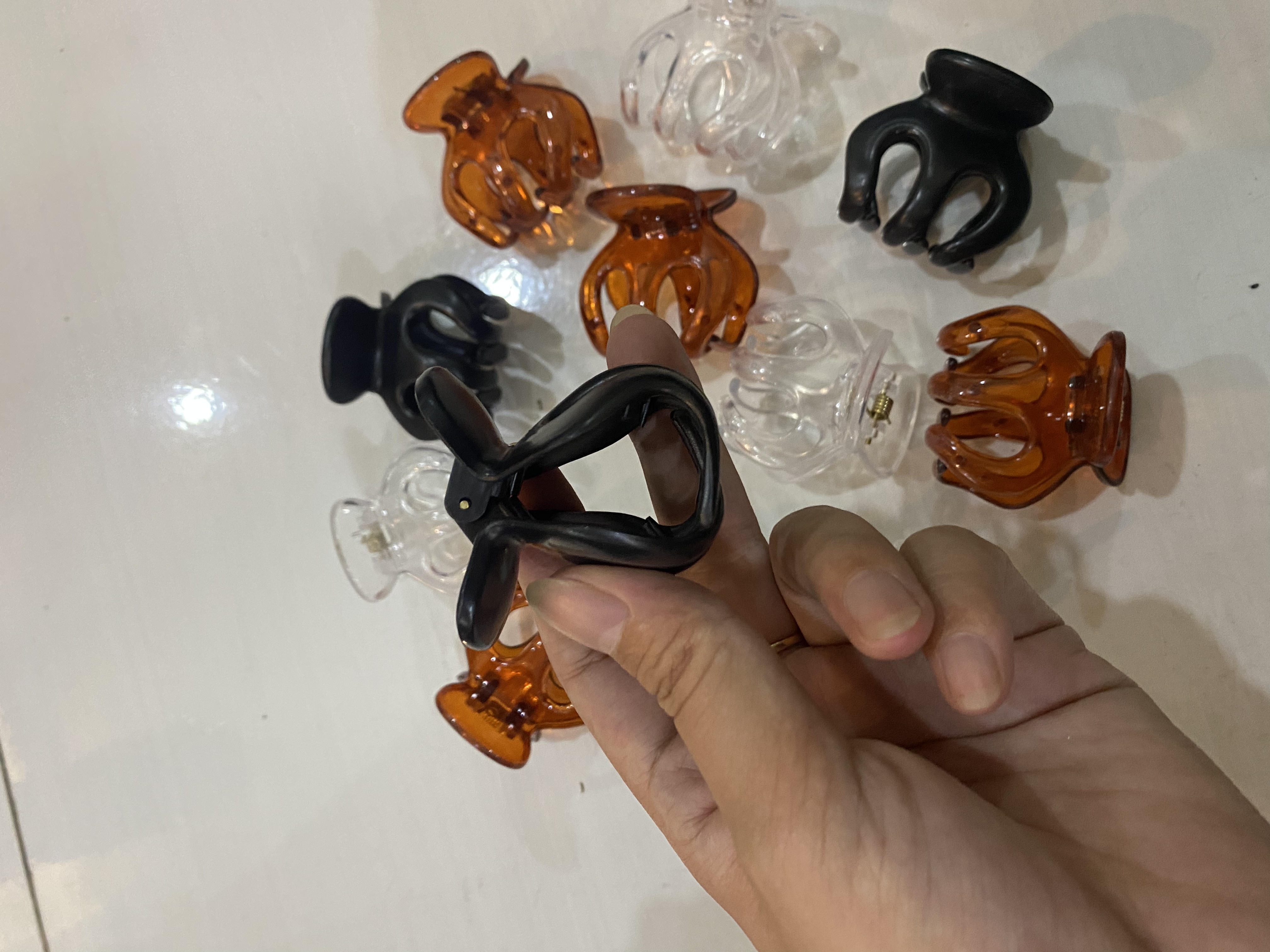 Set 12 kẹp càng cua tròn nhiều màu mẫu mới ,kiểu dáng Hàn Quốc